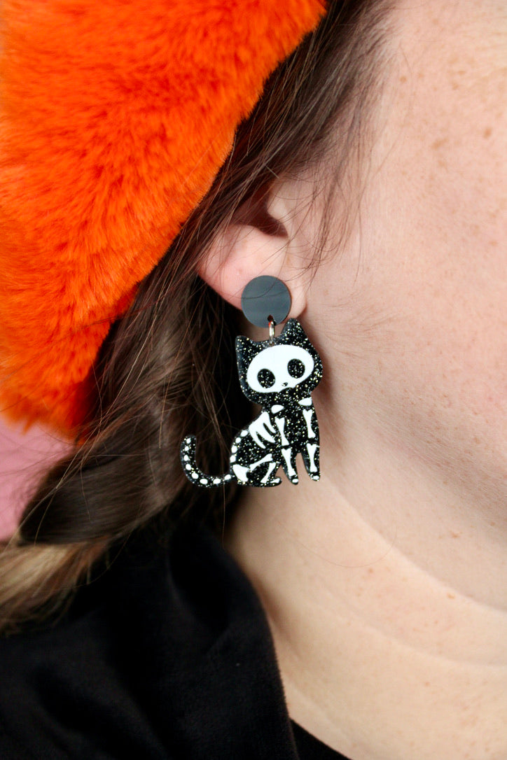 Scaredy Cat Dangles